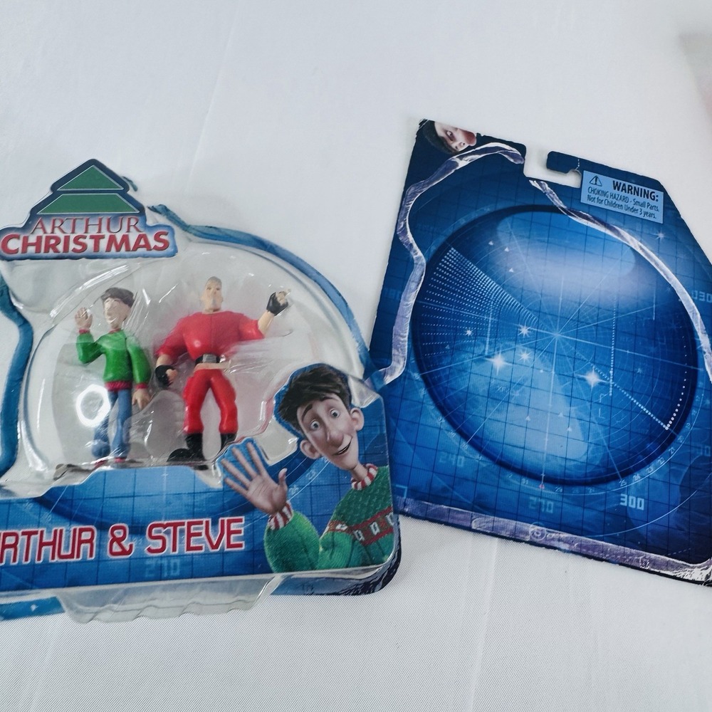 Arthur Christmas Arthur & Steve Action Figures Lot‎ 2011 Movie Toy